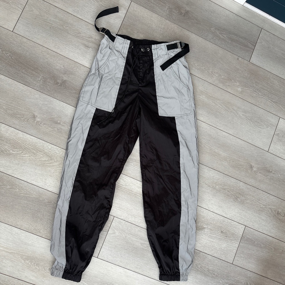 iHeartRaves reflective cargo joggers